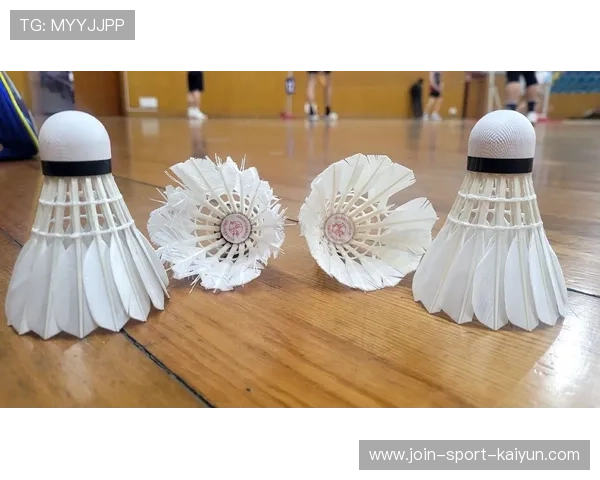 羽毛球抽挡如激光射线:精确制胜的竞技瞬间